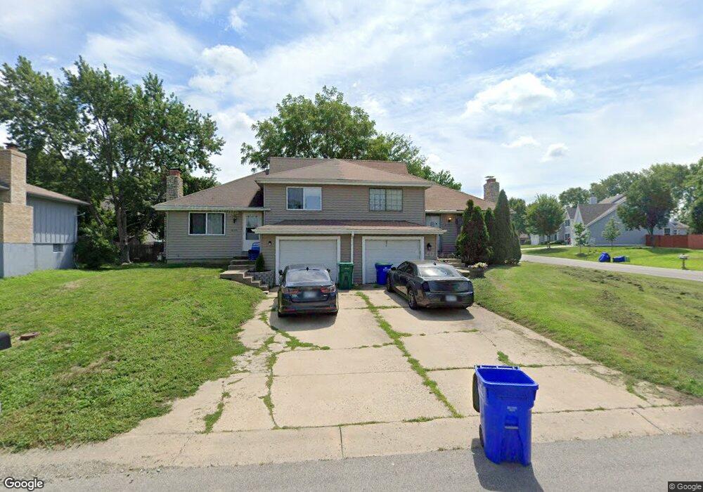 6123 Bradshaw St, Shawnee, KS 66216 - photo 1