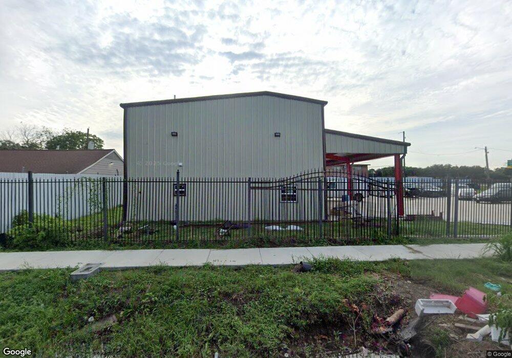 3110 Chaffin St, Houston, TX 77087 - photo 1