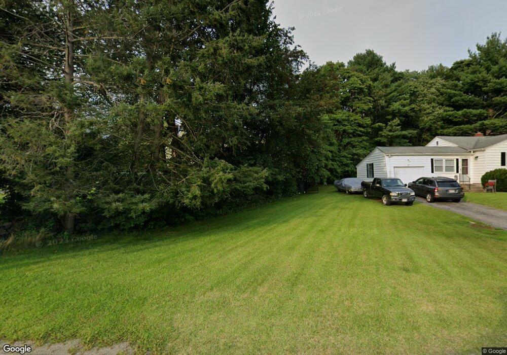 395 Providence Rd unit 4,1, South Grafton, MA 01560 - photo 1