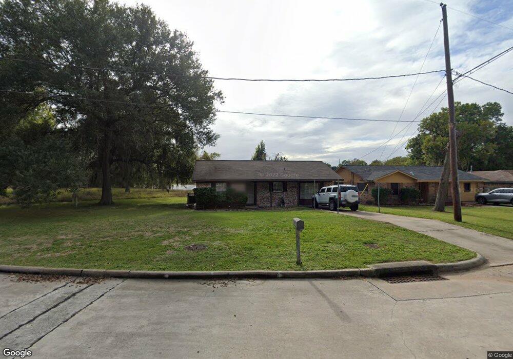 6527 Bayou View Dr, Houston, TX 77091 - photo 1