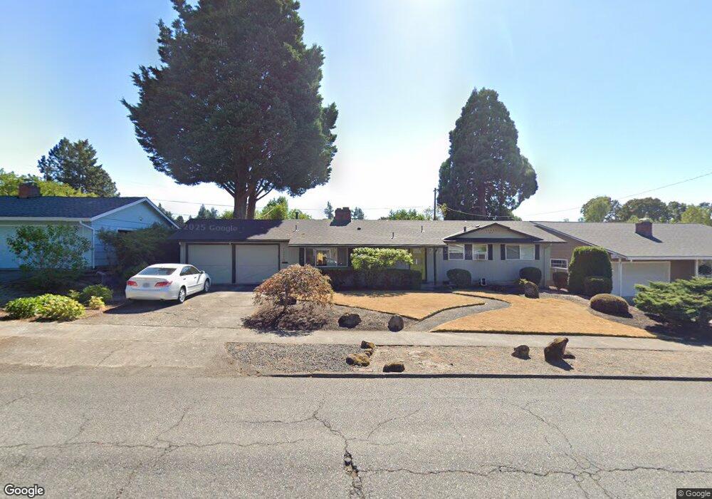 12710 SW Park Way, Portland, OR 97225 - photo 1