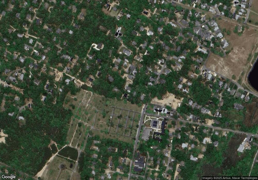 10 South St, Oak Bluffs, MA 02557 - photo 1