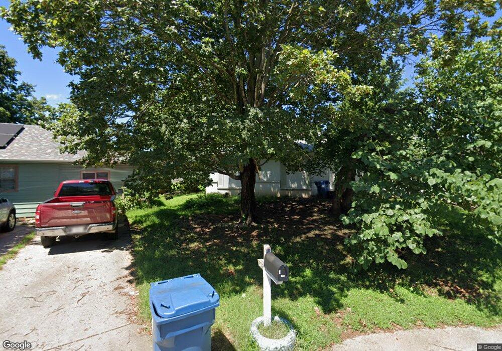 807 Lone Oak Cir, Nixa, MO 65714 - photo 1