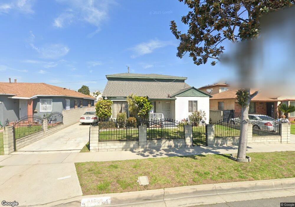 1705 W Poplar St, Compton, CA 90220 - photo 1