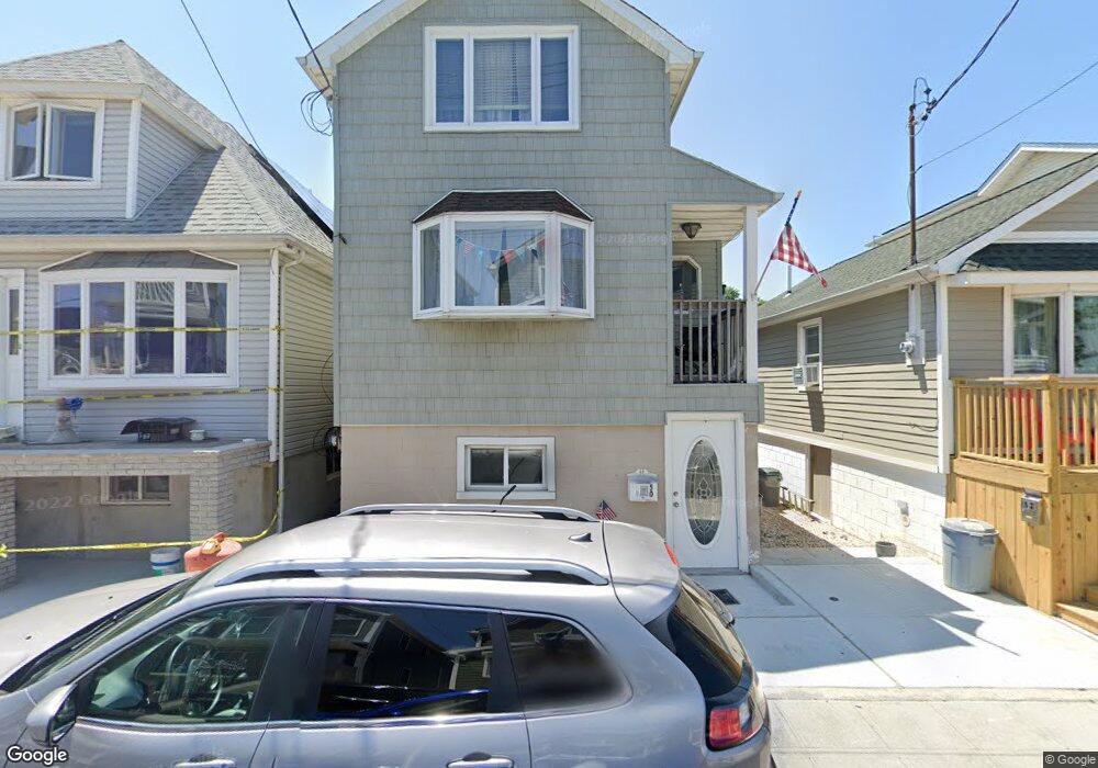50 W 14th Rd, Broad Channel, NY 11693 - photo 1