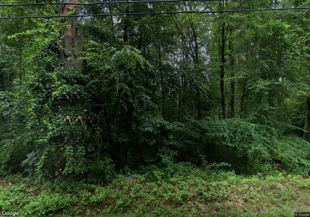 132 Gifford Ln, Bozrah, CT 06334 - photo 1