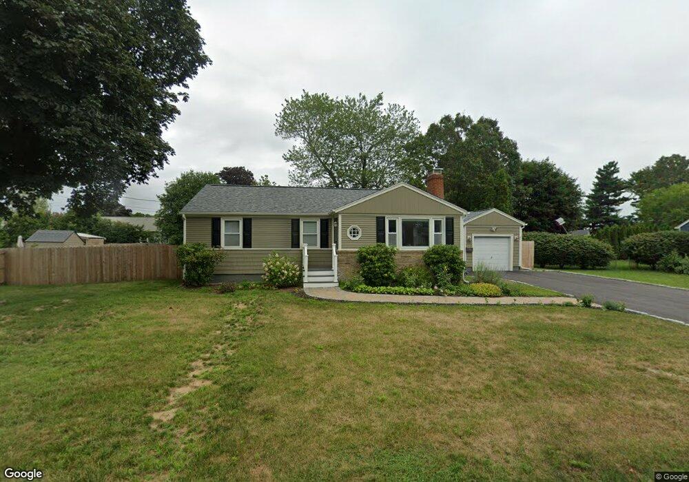 52 Leslie Rd, Warwick, RI 02888 - photo 1
