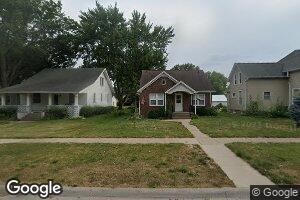 903 8th St, Durant, IA 52747
