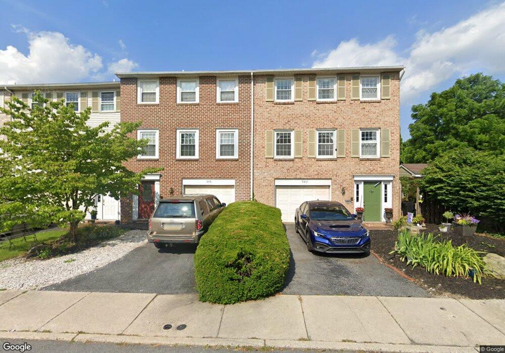 979 Barnside Rd, Allentown, PA 18103 - photo 1