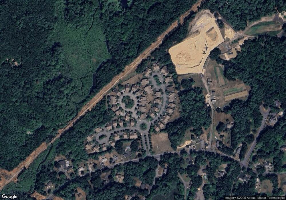 4 Pimpernel Cir, Georgetown, MA 01833 - photo 1