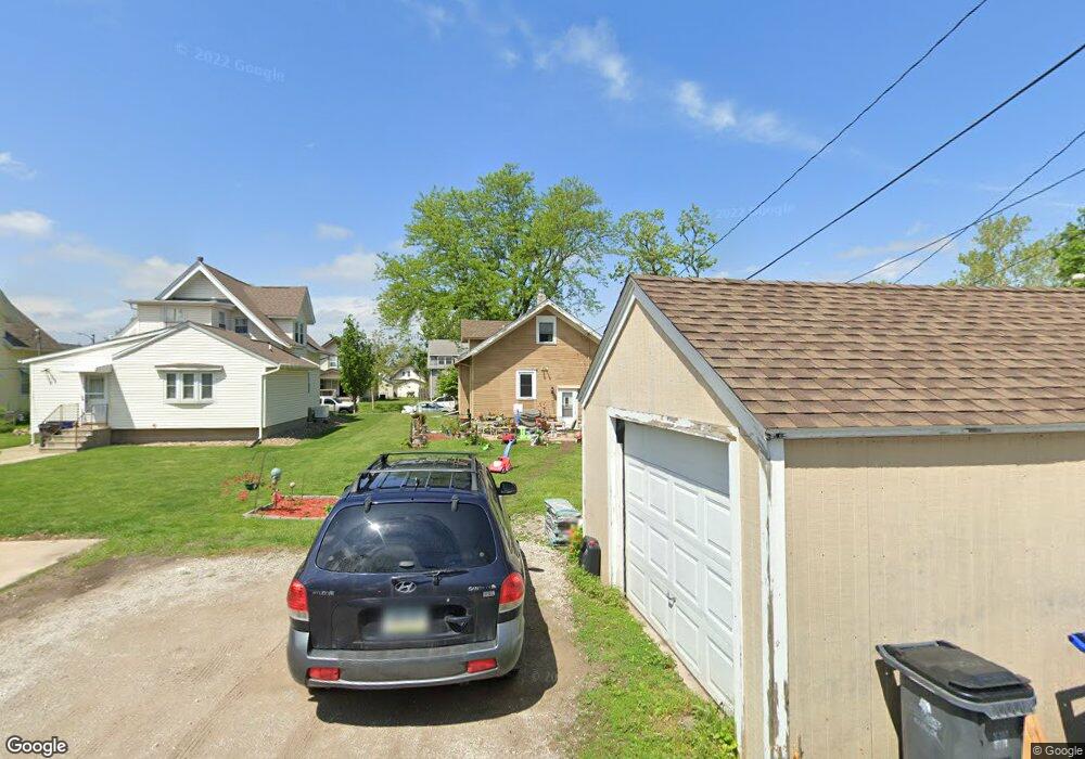 1817 Hamilton St SW, Cedar Rapids, IA 52404 - photo 1