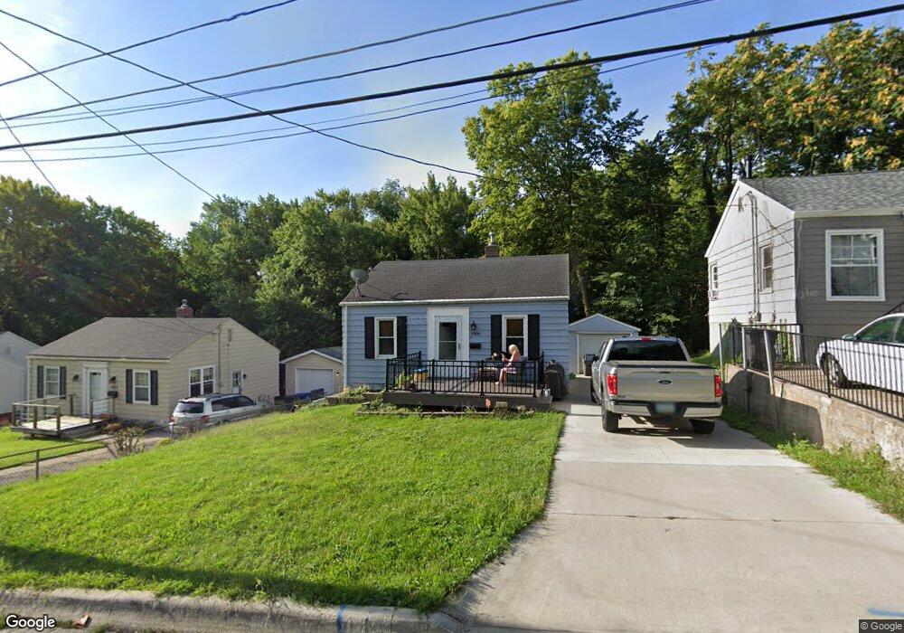 2406 Adams Ave, Des Moines, IA 50310 - photo 1