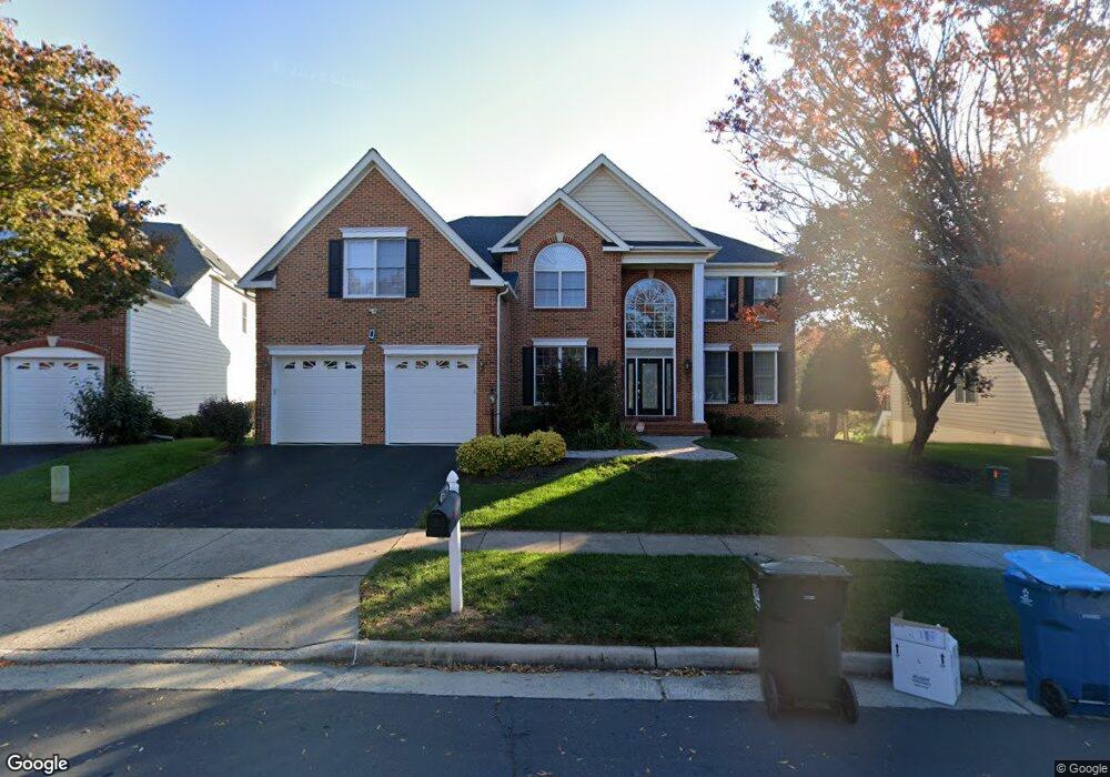 43284 Valiant Dr, Chantilly, VA 20152 - photo 1