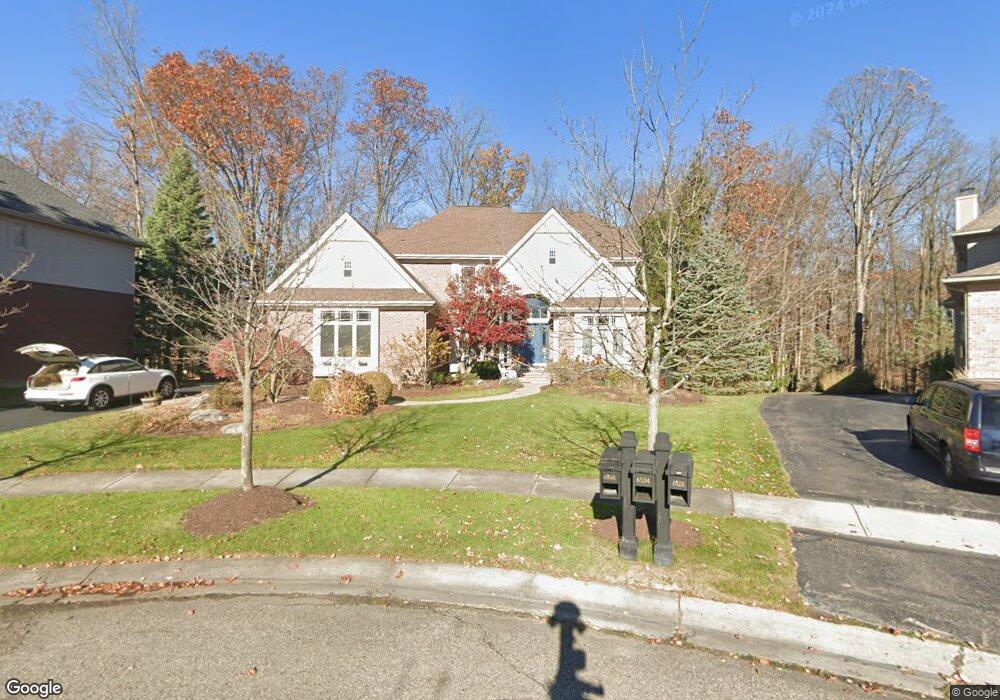 6548 Pembridge Hill, West Bloomfield, MI 48322 - photo 1