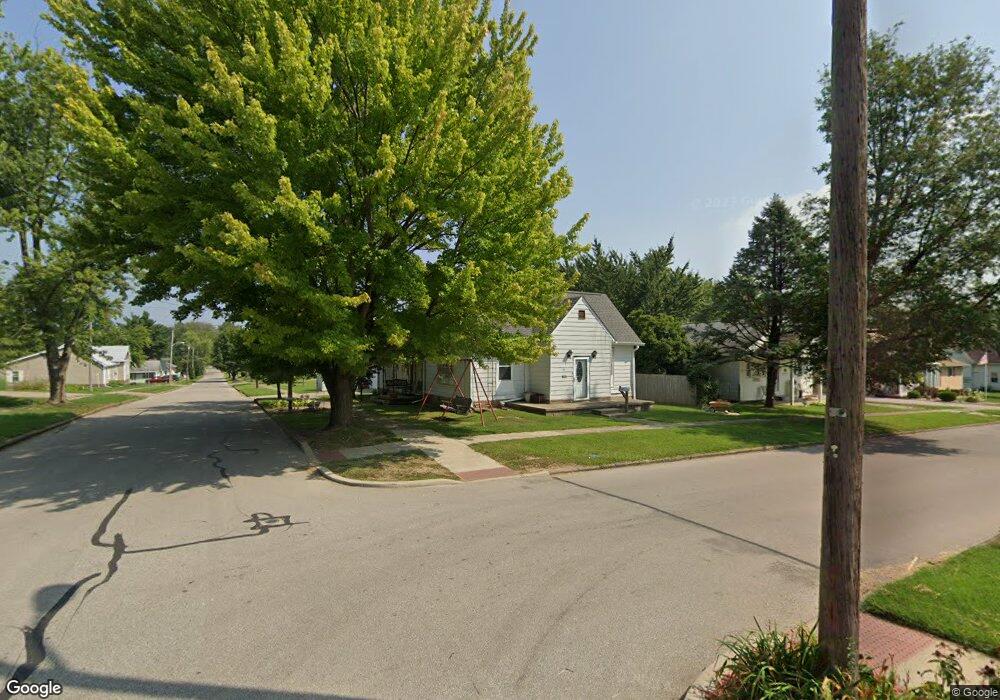 301 E 8th St, Bicknell, IN 47512 - photo 1