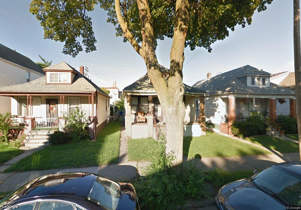 11441 Sobieski St, HamtraMcK, MI 48212 - photo 1