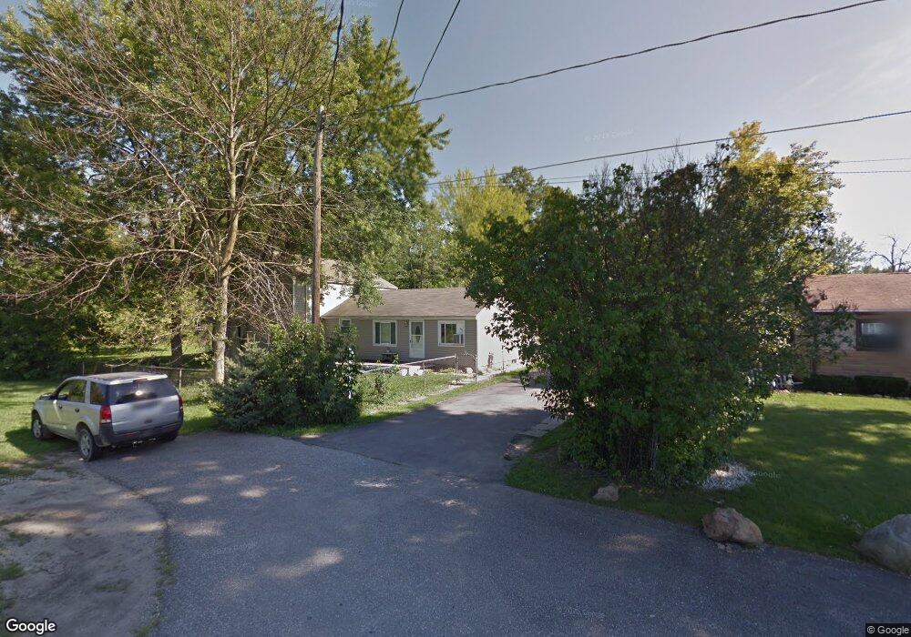 1110 Coolidge Dr, Flint, MI 48507 - photo 1