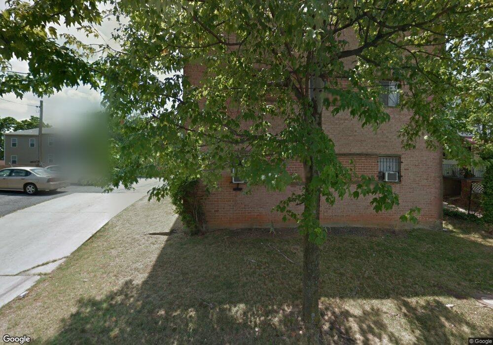 5123 B St SE, Washington, DC 20019 - photo 1