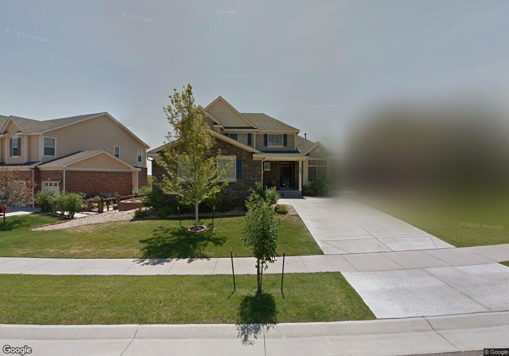 7082 S Oak Hill Cir, Aurora, CO 80016 - photo 1