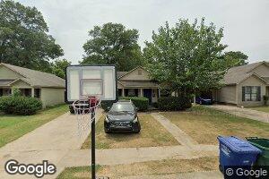 615 1st St, Conway, AR 72032