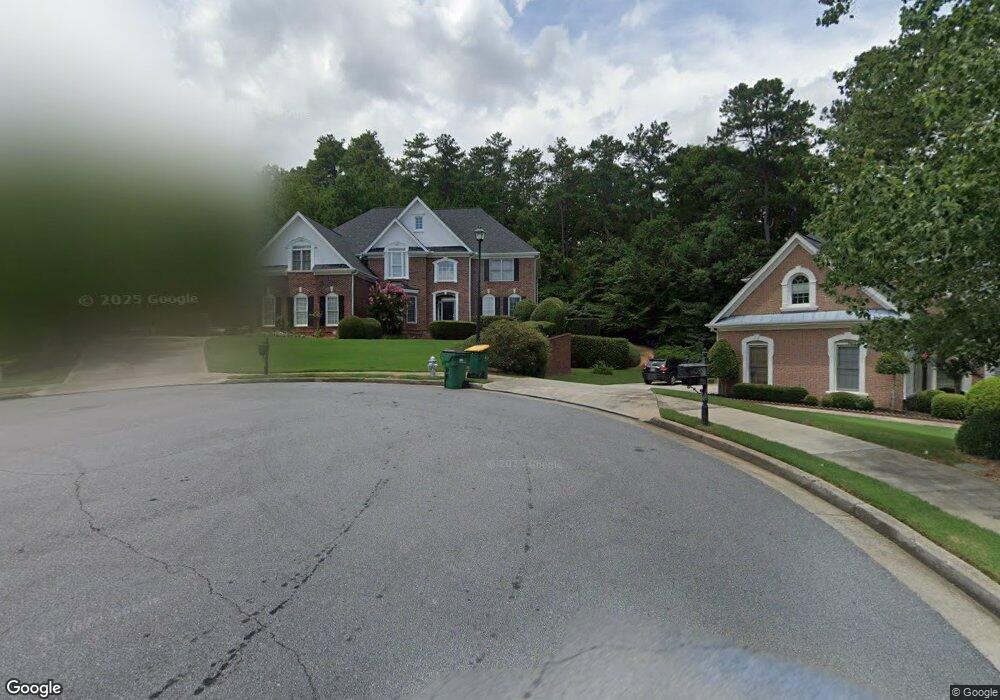 570 Guildhall Place, Alpharetta, GA 30022 - photo 1