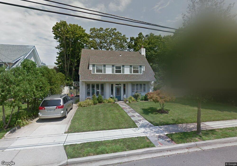 114 Linden St, Woodmere, NY 11598 - photo 1