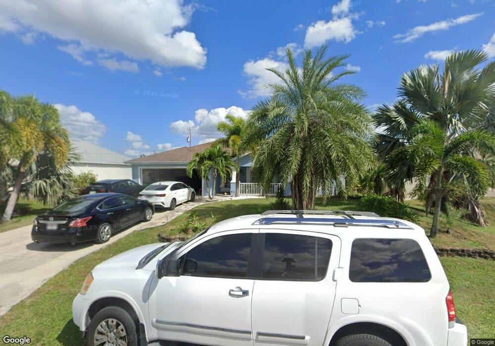 2821 NE 2da Ave, Other City - In the State of Florida, FL 33909 - photo 1