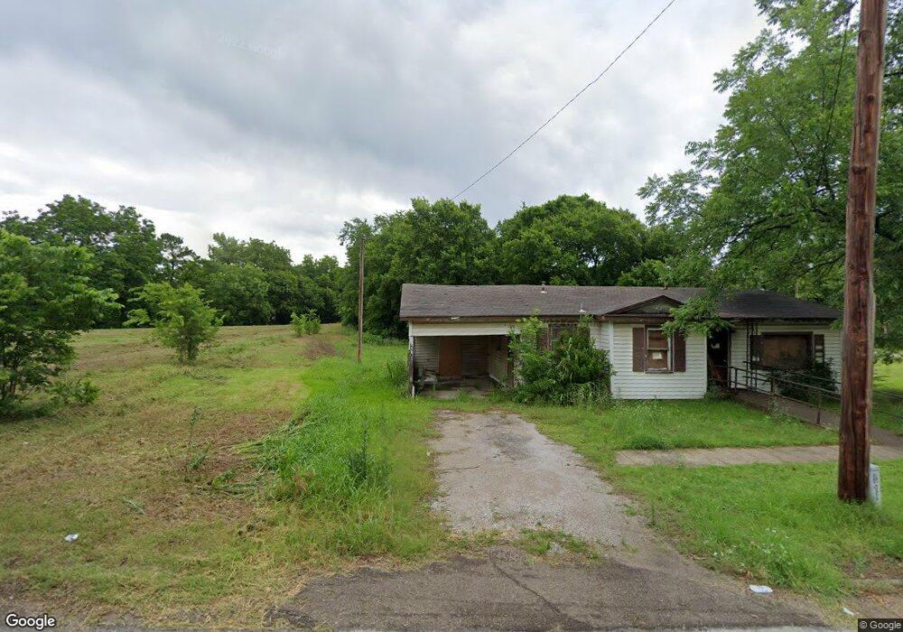 225 7th Ave NE, Ardmore, OK 73401 - photo 1