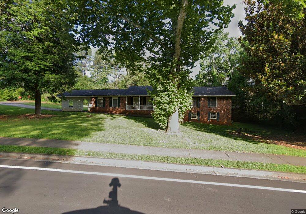 385 Wavetree Dr, Roswell, GA 30075 - photo 1