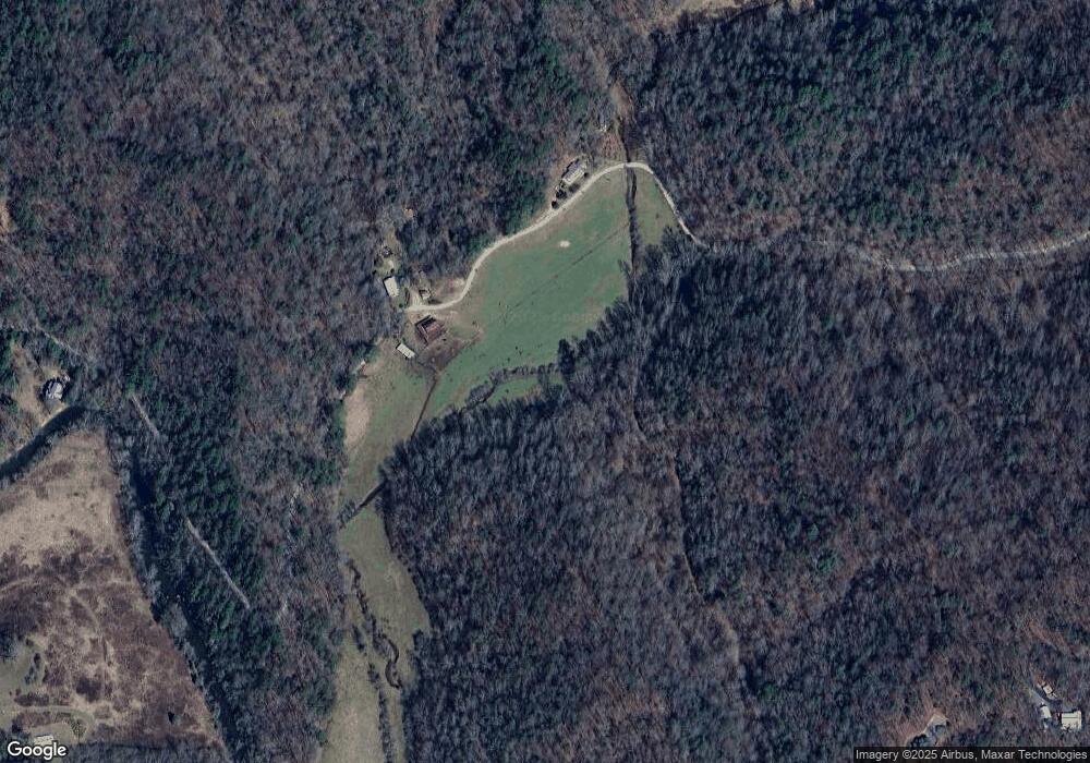 724 Stillwell Rd, Ellijay, GA 30540 - photo 1