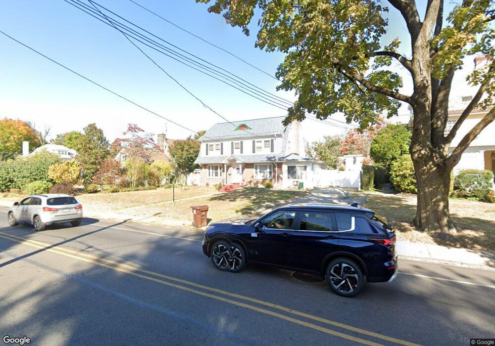 269 N Lansdowne Ave, Lansdowne, PA 19050 - photo 1