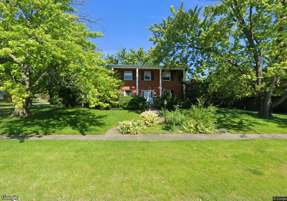 1205 Clyde Dr, Naperville, IL 60540 - photo 1