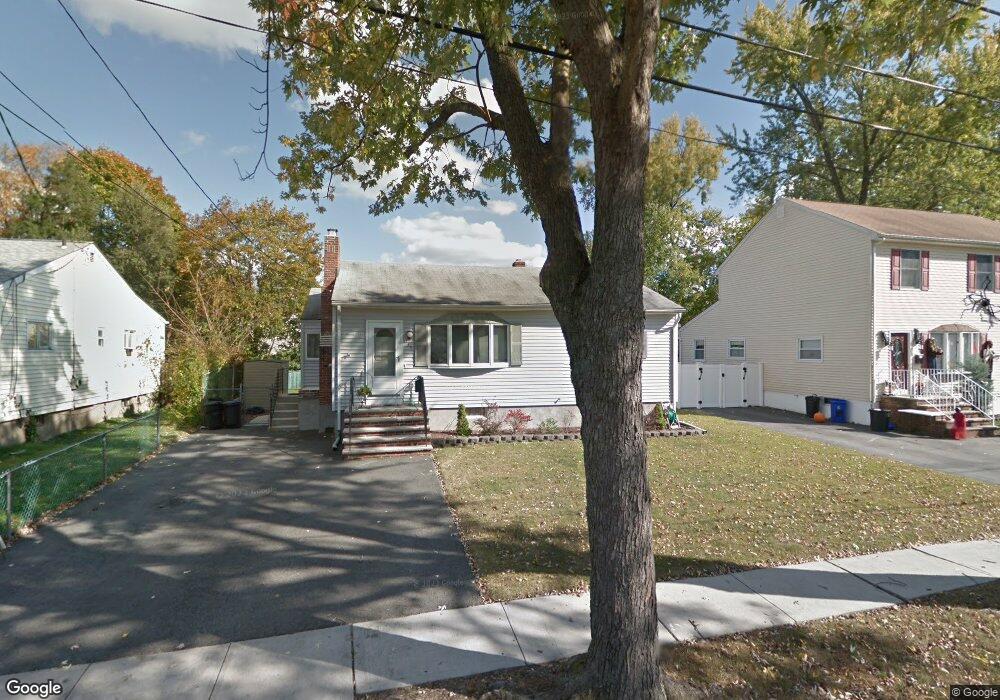 315 Pine St, Pompton Lakes, NJ 07442 - photo 1