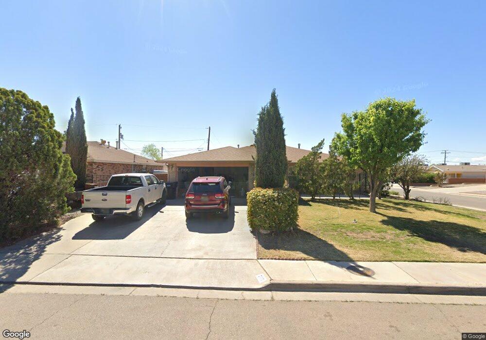 702 Candlewood Ct, Alamogordo, NM 88310 - photo 1