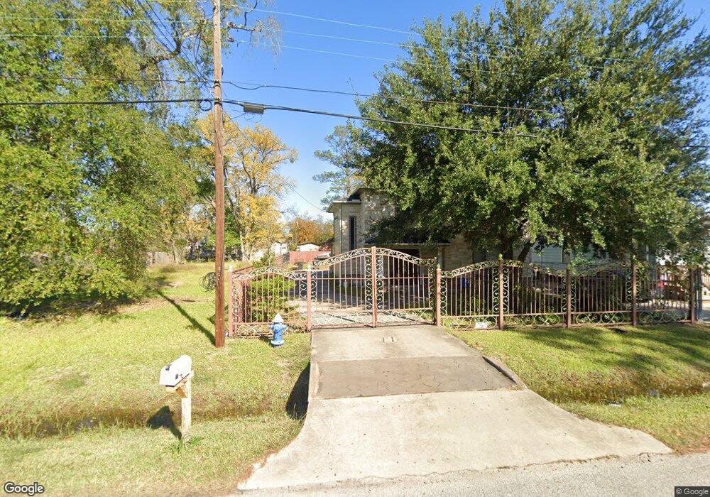 5713 Collins Rd, Houston, TX 77016 - photo 1