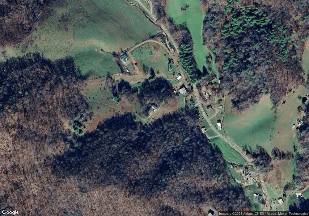 211 Amethyst Dr, Burnsville, NC 28714 - photo 1