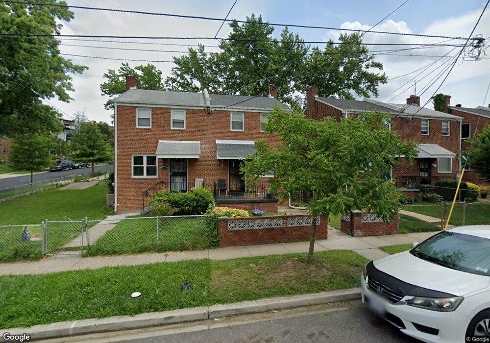 702 Burns St SE, Washington, DC 20019 - photo 1