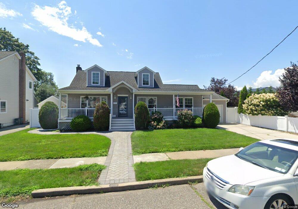 1908 Russell St, Bellmore, NY 11710 - photo 1
