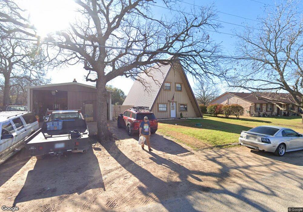 4605 Pecan Ln, Granbury, TX 76049 - photo 1