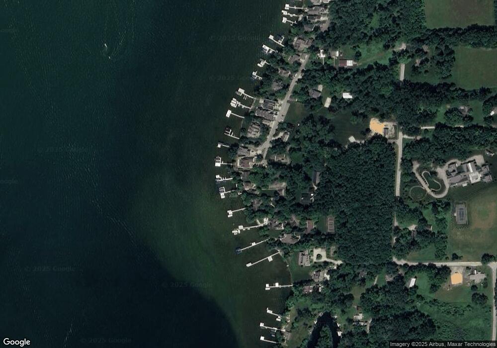 2552 E Shore Ln, Culver, IN 46511 - photo 1