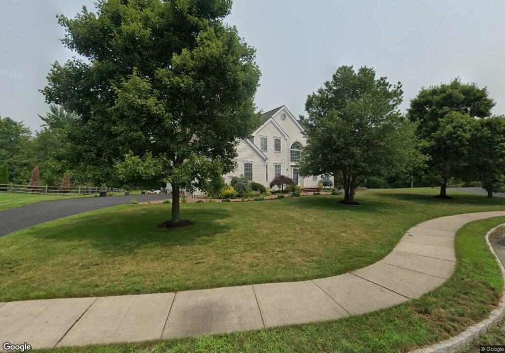 16 Walnut Ct, Cranbury, NJ 08512 - photo 1