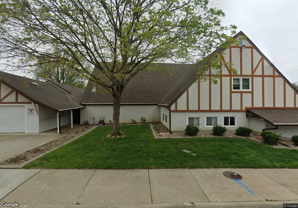3701 SW 12th St, Topeka, KS 66604 - photo 1