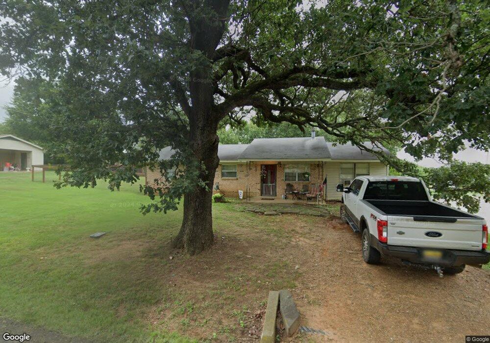 1301 W 3rd St, Hugo, OK 74743 - photo 1