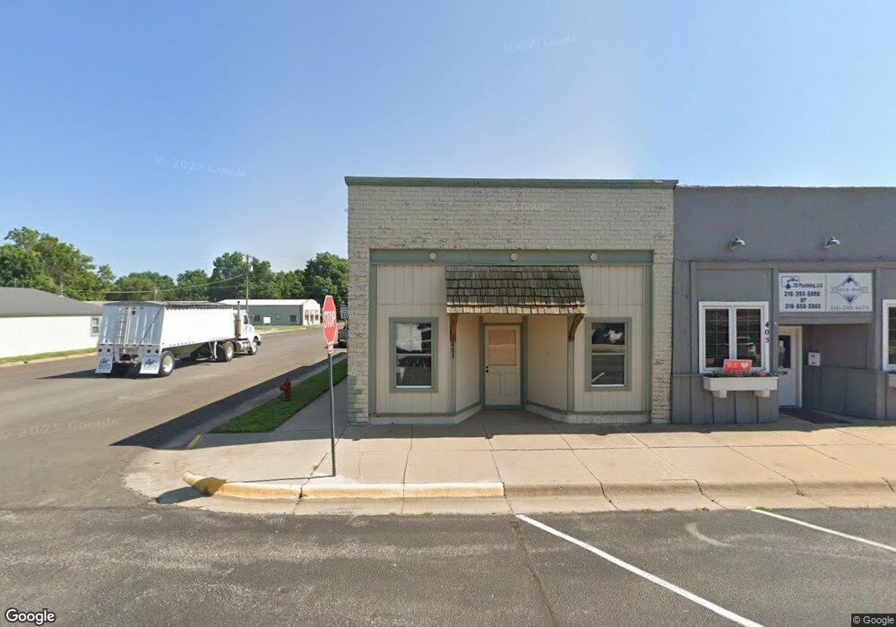 401 W Wichita Ave, Colwich, KS 67030 - photo 1