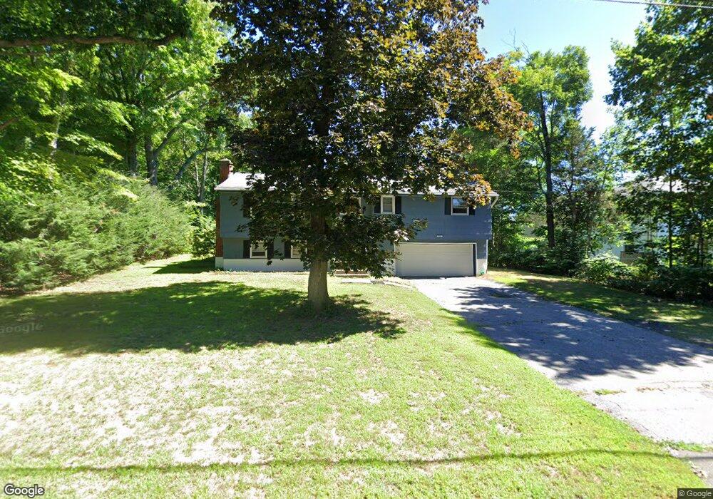 113 Yale Ave, Middlebury, CT 06762 - photo 1