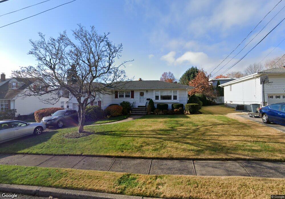 99 Stadtmauer Dr, Clifton, NJ 07013 - photo 1