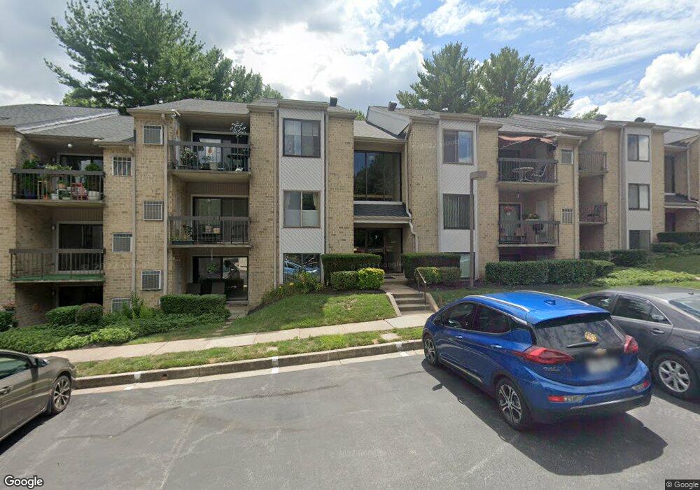 7 Bailiffs Ct unit 202, Lutherville Timonium, MD 21093 - photo 1