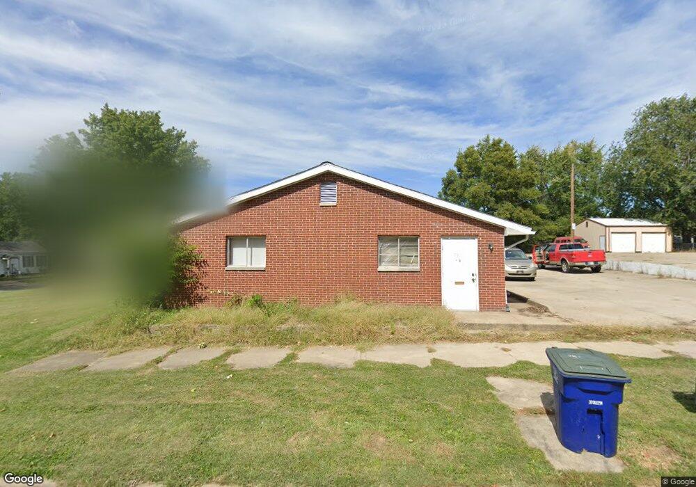 316 E Emerson St, Princeton, IN 47670 - photo 1