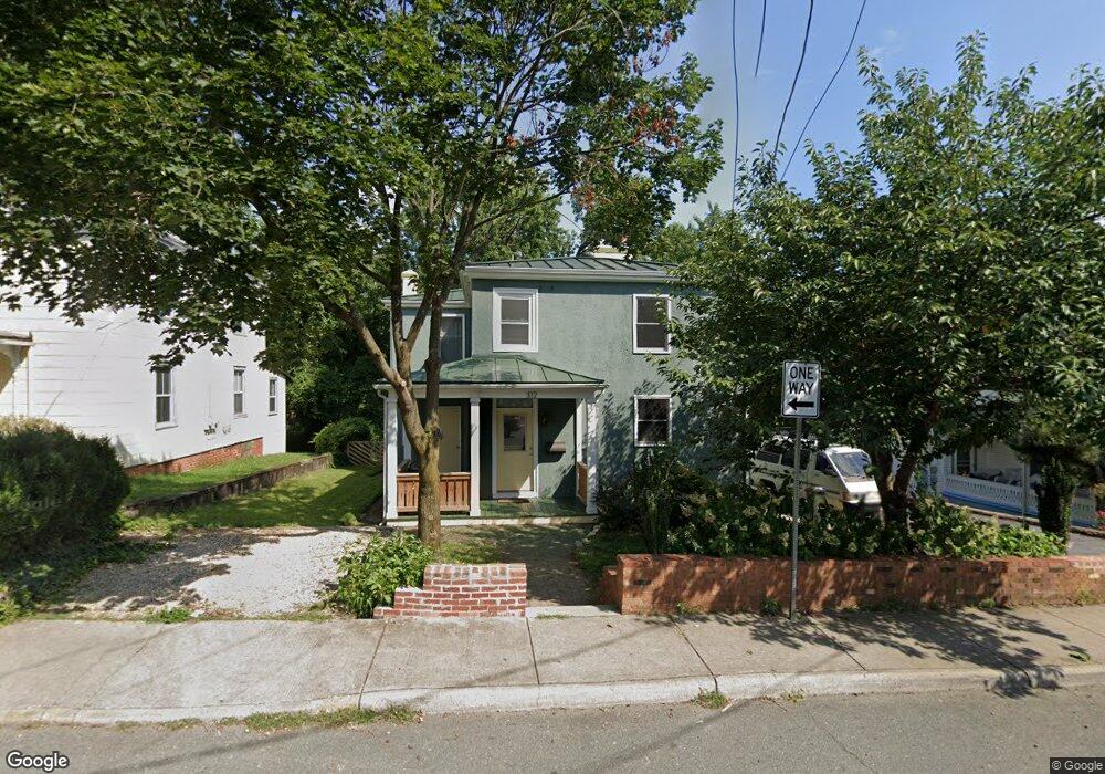 312 7 1/2 St SW, Charlottesville, VA 22903 - photo 1