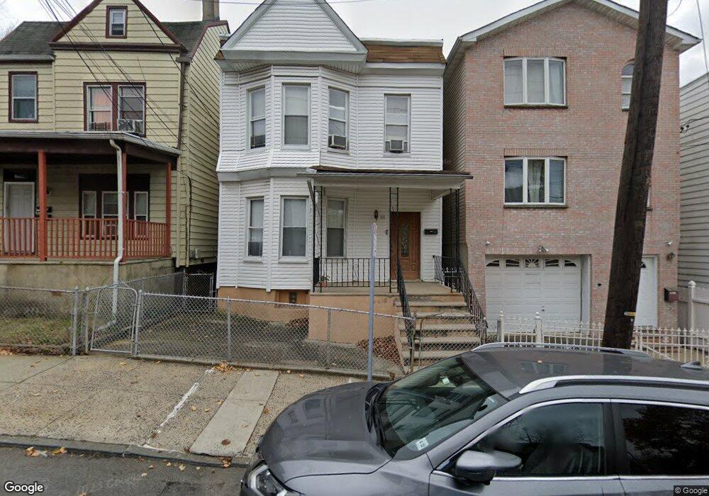 201 Orient Ave, Jersey City, NJ 07305 - photo 1